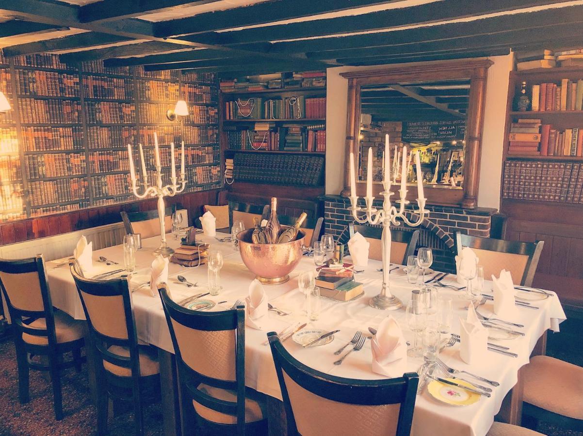The Royal Arms Hotel Sutton Cheney Eksteriør bilde