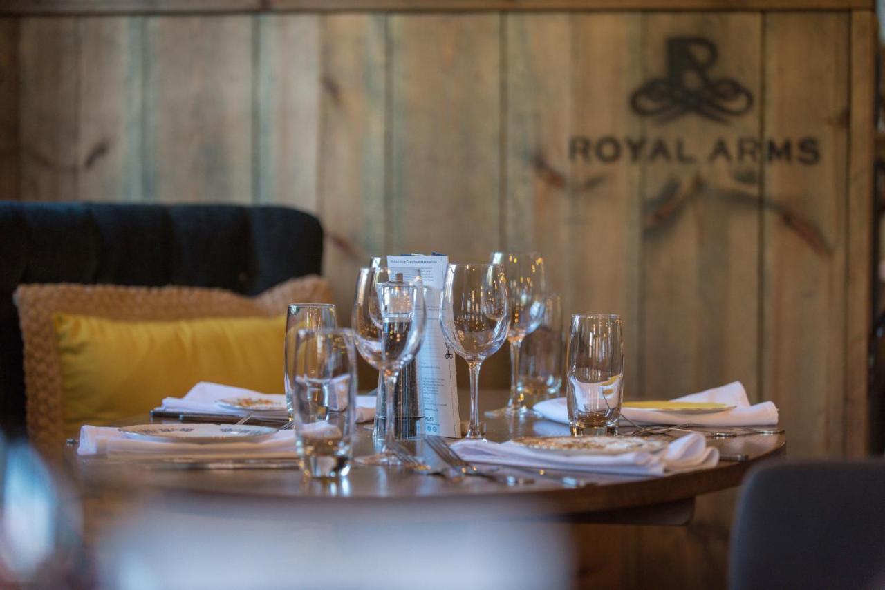 The Royal Arms Hotel Sutton Cheney Eksteriør bilde