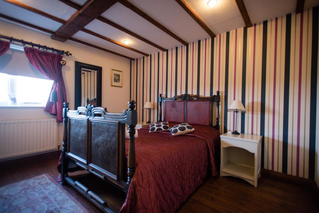 The Royal Arms Hotel Sutton Cheney Eksteriør bilde